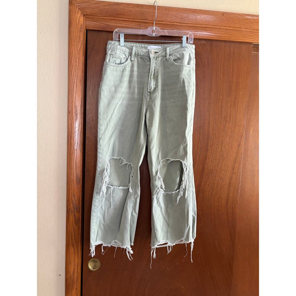 Vervet Sage Green Distressed Straight Leg Jeans Women’s Size 29 Raw Hem